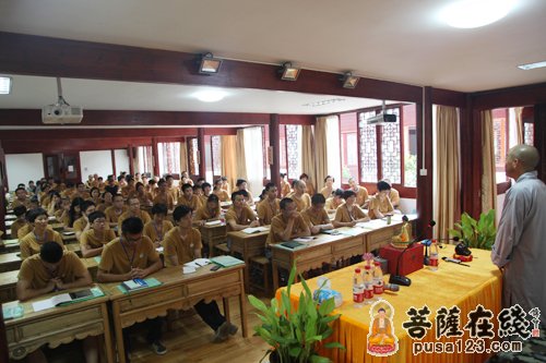 天童禅寺第八届“体悟禅慧 和谐人生”学修营