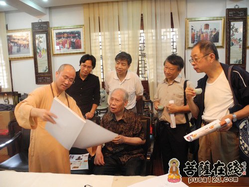 佛教-上海江南画派研究会一行书画家赴西林禅寺参学