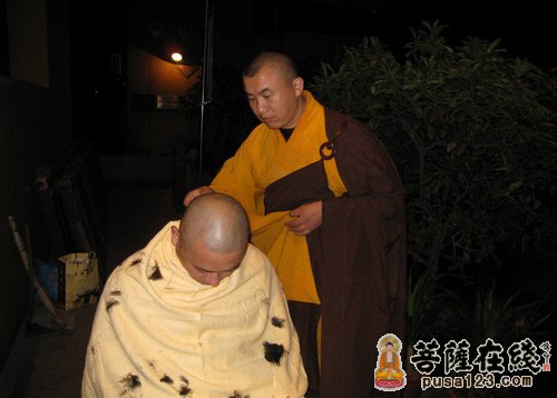 佛教-上海西林禅寺举办第六届短期出家体验营暨