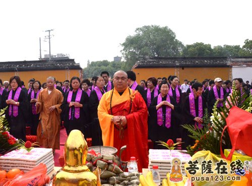 续建法师应邀出席