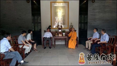 安福寺-浙江省委政法委副书记朱贤良一行莅临安福寺指导工作