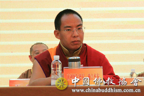 佛教-中国佛教协会第八届理事会第三次常务理事会会议在陕西宝鸡举行