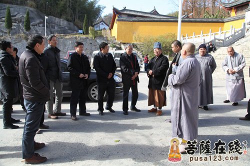 五祖寺-中央统战部二局局长赵学义一行视察黄梅五祖寺