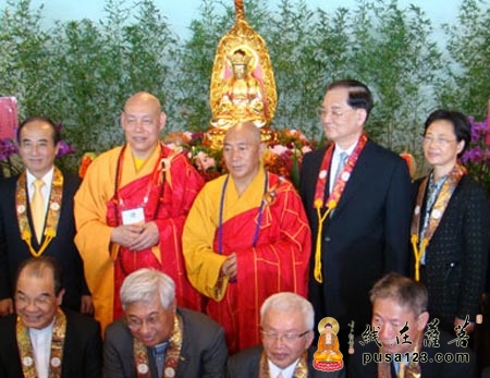 普陀山-普陀山毗卢观音金身搭包机赴台 连战、王金平亲自迎接