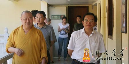 弘法寺-深圳市罗湖区委书记刘学强一行到弘法寺考察